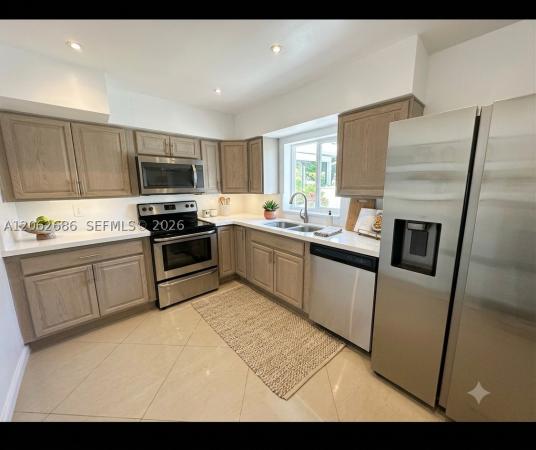 Gardner Villas, 1415 Garfield St, Hollywood, Florida 33020, image 3