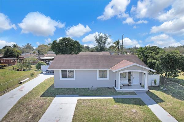 Liberty Gardens, 3280 NW 213th Ter, Miami Gardens, Florida 33056, image 1