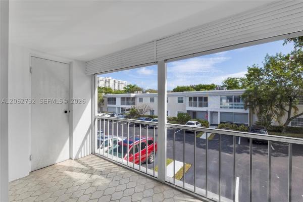 Bay Colony Club, 6413 Bay Club Dr #3, Fort Lauderdale, Florida 33308, image 1