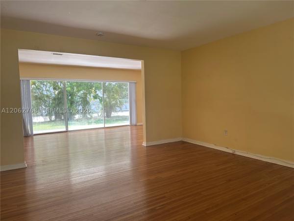 Riviera, 5340 Orduna Dr, Coral Gables, Florida 33146, image 2