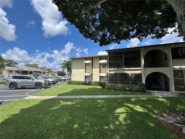 La Pinata, 5773 La Pinata Blvd #A-1, Greenacres, Florida 33463, image 1