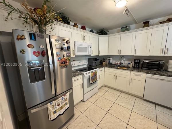La Pinata, 5773 La Pinata Blvd #A-1, Greenacres, Florida 33463, image 2