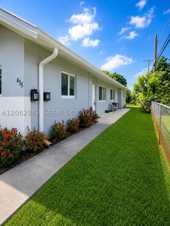 Croissant Park, 415 SW 16th Ct #1-2, Fort Lauderdale, Florida 33315, image 2