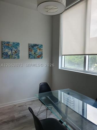 Miami, Florida 33132, image 2