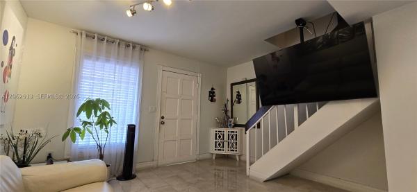 1345 W 41st St #6, Hialeah, Florida 33012, image 3