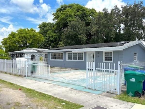 2991 NW 43rd Ter, Unincorporated Dade County, Florida 33142, image 2