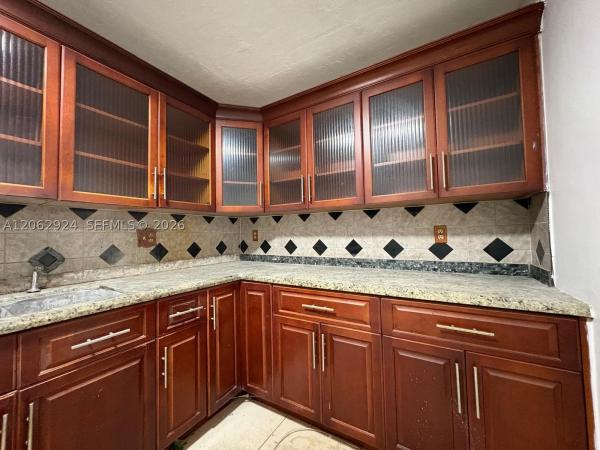 2531 NW 88th St, Unincorporated Dade County, Florida 33147, image 2