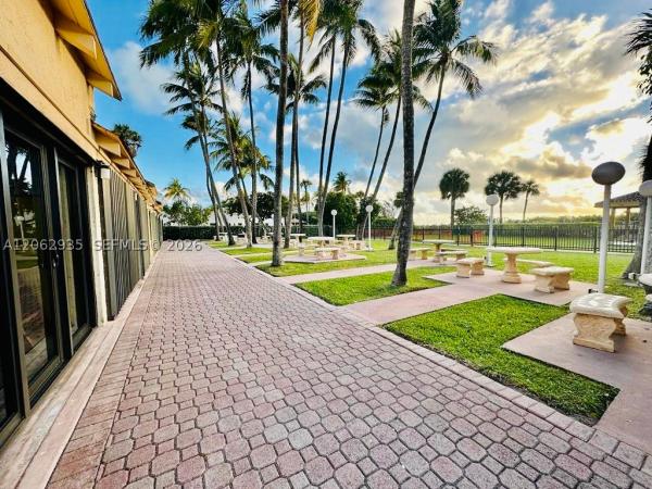 Club Atlantis, 2555 Collins Ave #1400, Miami Beach, Florida 33140, image 1
