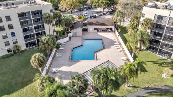 Tradewinds At The Township, 2900 NW 42nd Ave #A402, Coconut Creek, Florida 33066, image 2