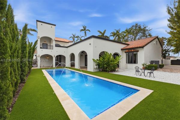 8215 Grand Canal Dr, Unincorporated Dade County, Florida 33144, image 1