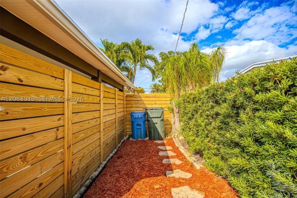 Collier Estates, 801 NE 57th St, Oakland Park, Florida 33334, image 1