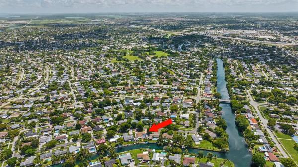 Bel Aire, 9921 SW 195th St, Cutler Bay, Florida 33157, image 1