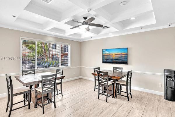 Village East, 2009 SE 10th Ave #302, Fort Lauderdale, Florida 33316, image 2