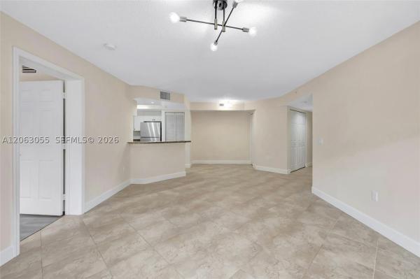Village East, 2009 SE 10th Ave #302, Fort Lauderdale, Florida 33316, image 3