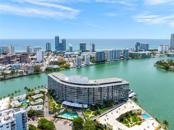 King Cole, 900 Bay Dr #704, Miami Beach, Florida 33141, image 1