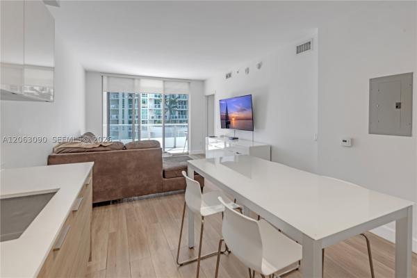 Brickell House, 1300 Brickell Bay Dr #903, Miami, Florida 33131, image 3