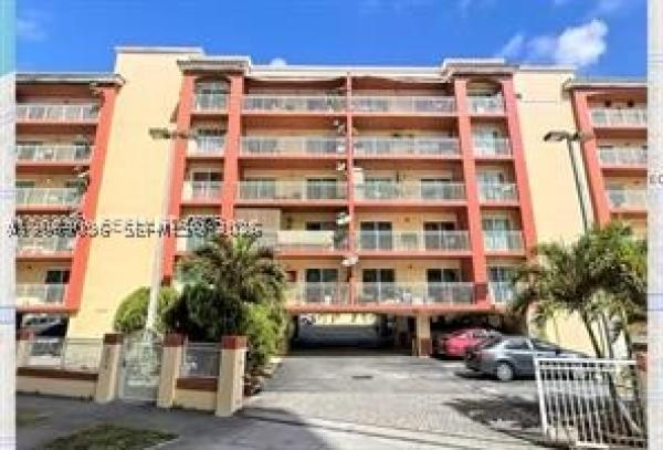 6315 SW 8th St #405, Miami, Florida 33144, image 1