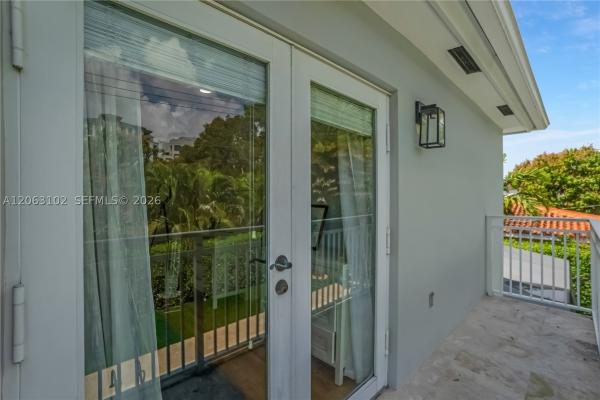 Biltmore, 507 Sevilla Ave, Coral Gables, Florida 33134, image 2