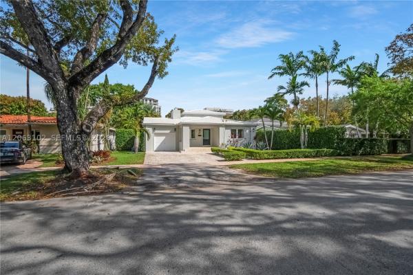 Biltmore, 507 Sevilla Ave, Coral Gables, Florida 33134, image 3