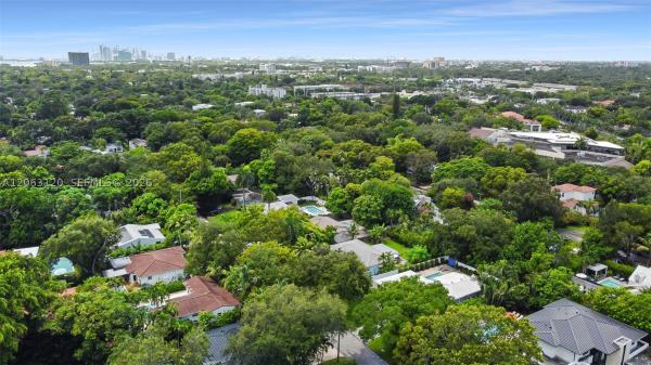 Redding Heights, 9350 NE 9th Pl, Miami Shores, Florida 33138, image 2