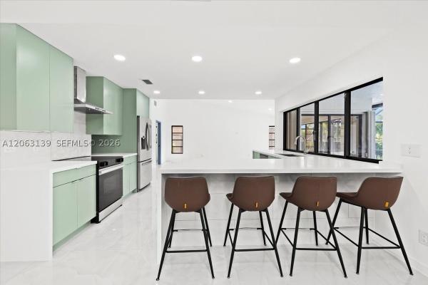 Jacaranda Lakes, 9272 NW 18th St, Plantation, Florida 33322, image 3