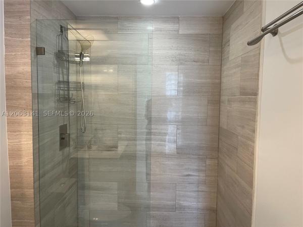 Brickell House, 1300 Brickell Bay Dr #2010, Miami, Florida 33131, image 1