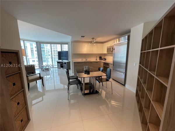 Brickell House, 1300 Brickell Bay Dr #2010, Miami, Florida 33131, image 2