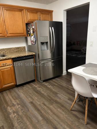 Les Chateaux, 4771 Grapevine Way, Davie, Florida 33331, image 2