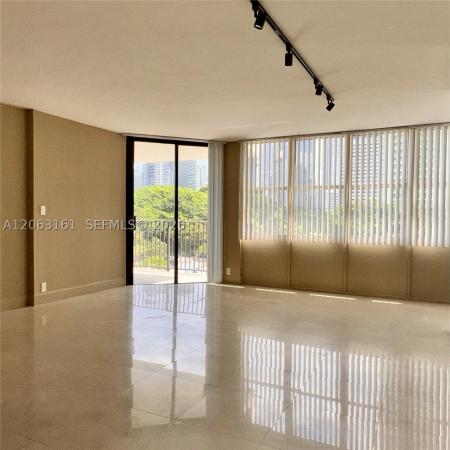 Brickell Place, 1901 Brickell Ave #B512, Miami, Florida 33129, image 2