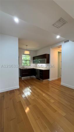 Mid Golf, 2021 Meridian Ave #4, Miami Beach, Florida 33139, image 2