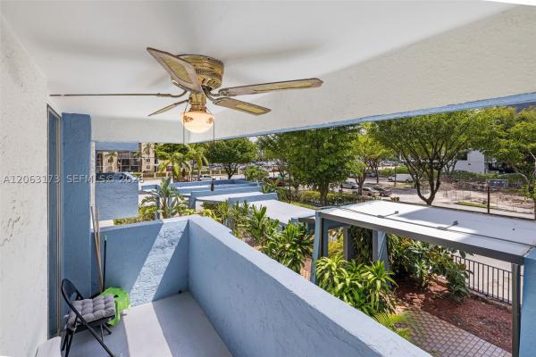 5050 Building, 5050 NW 7th St #211, Miami, Florida 33126, image 2