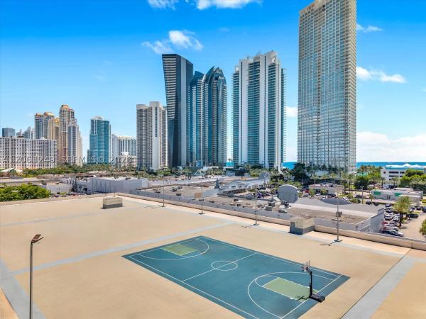 Plaza Of The Americas, 17021 N Bay Rd #705, Sunny Isles Beach, Florida 33160, image 1