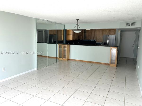 Admirals Port West, 2801 NE 183rd St #508W, Aventura, Florida 33160, image 3