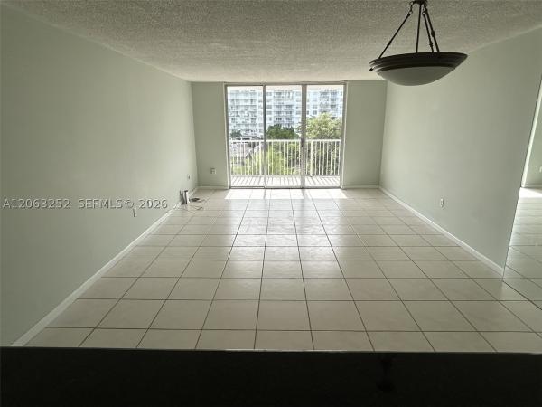 Admirals Port West, 2801 NE 183rd St #508W, Aventura, Florida 33160, image 2