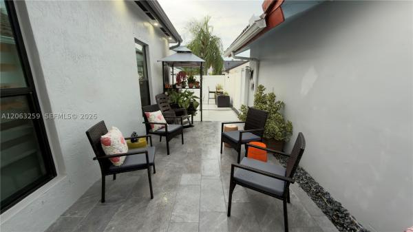 5765 SW 151st Ave, Unincorporated Dade County, Florida 33193, image 1