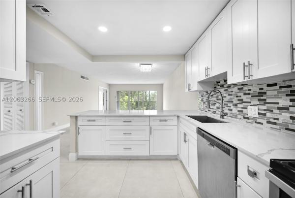 Palm-Aire Country Club 1, 3200 N Palm Aire Dr #610, Pompano Beach, Florida 33069, image 1