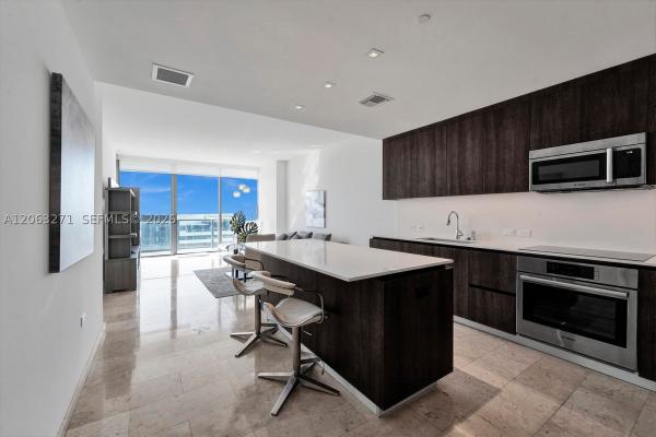 Rise Brickell City Centre, 88 SW 7th St #2106, Miami, Florida 33130, image 2