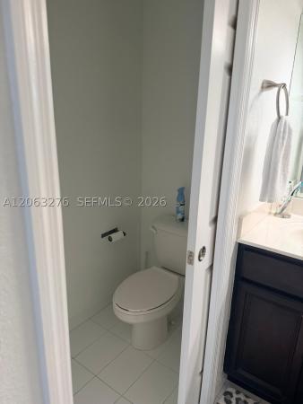 1017 NE 208th St, Unincorporated Dade County, Florida 33179, image 2