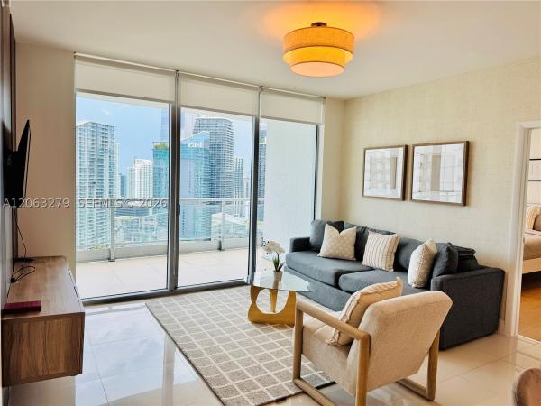 The Ivy At Riverfront, 90 SW 3rd St #3902, Miami, Florida 33130, image 2