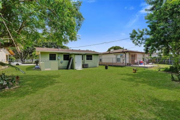 10366 SW 172nd St, Unincorporated Dade County, Florida 33157, image 1