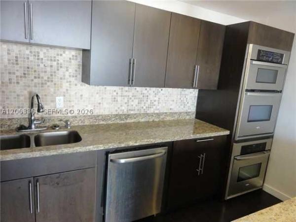 Charter Club, 600 NE 36th St #402, Miami, Florida 33137, image 1