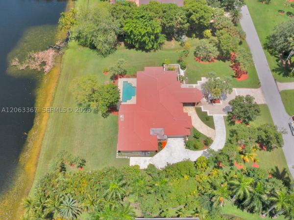 Windmill Ranch Estates, 2710 Walkers Way, Weston, Florida 33331, image 2