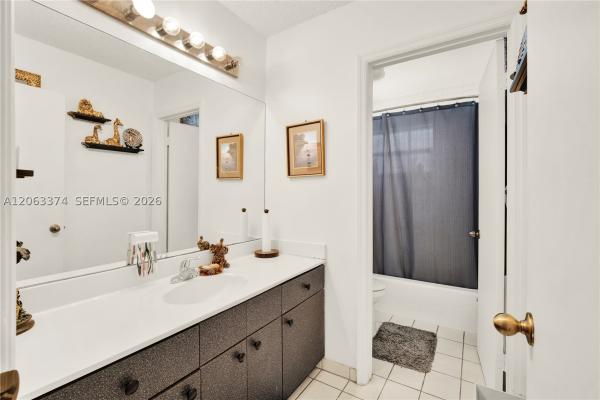 10825 SW 91st Ln, Unincorporated Dade County, Florida 33176, image 2