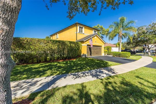 The Glades, 1280 Majesty Ter, Weston, Florida 33327, image 2