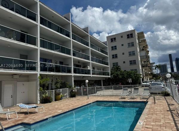 Waterpoint, 3868 NE 169th St #402, North Miami Beach, Florida 33160, image 2