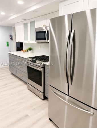 International Village At Inverrary, 3760 Inverrary Dr #2P, Lauderhill, Florida 33319, image 3