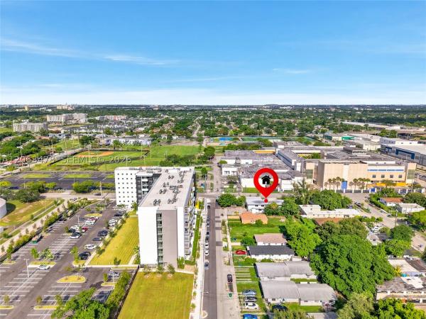 Henry Ford, 925 NW 69th St #2, Miami, Florida 33150, image 3