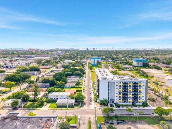 Henry Ford, 925 NW 69th St #2, Miami, Florida 33150, image 2