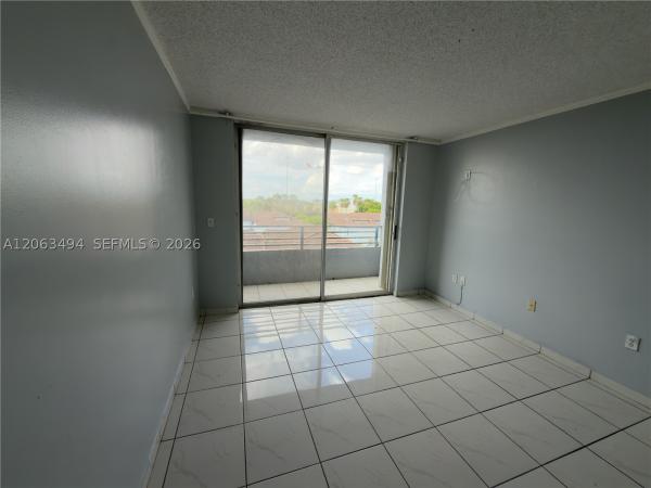 8231 NW 8th St #2-504, Unincorporated Dade County, Florida 33126, image 1