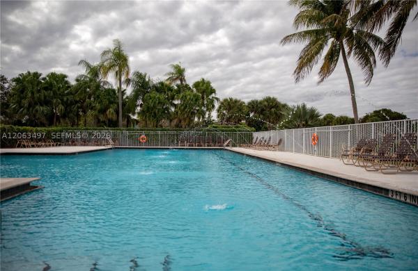 Springside Lake, 924 Falling Water Rd, Weston, Florida 33326, image 2
